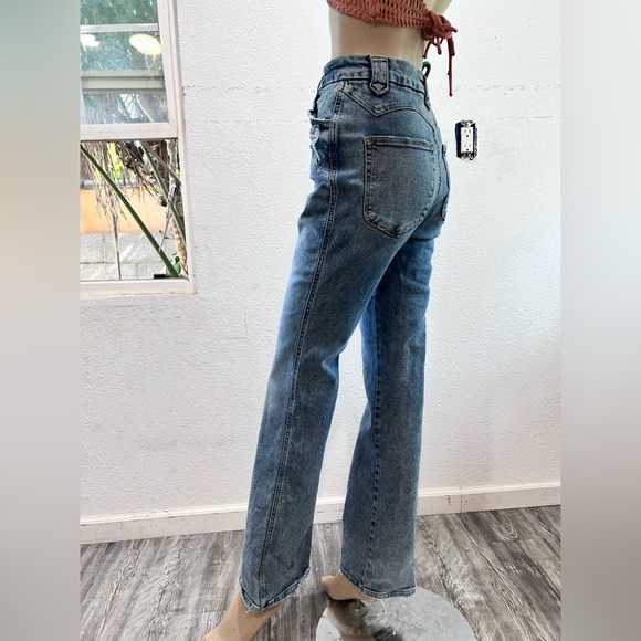 Good American Light Blue bootcut Leg Jeans - Picture 5 of 16